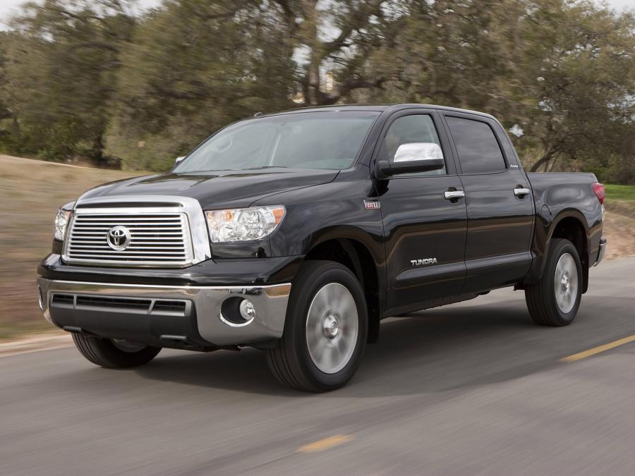  Toyota Tundra CrewMax Platinum Package 2009 года  (фото 17 из 23)